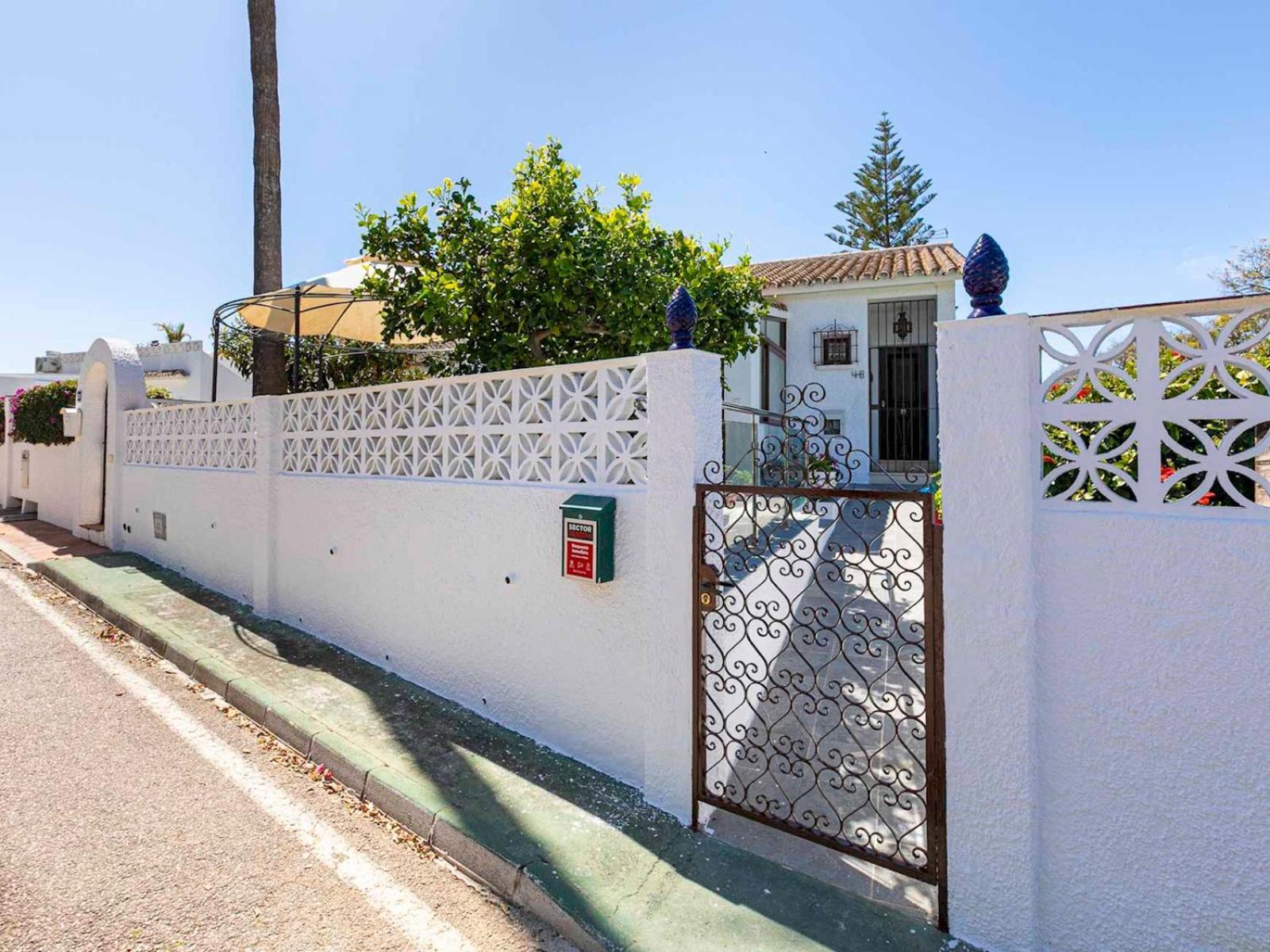 Holiday home Beautiful Andalusian Pass The Keys *